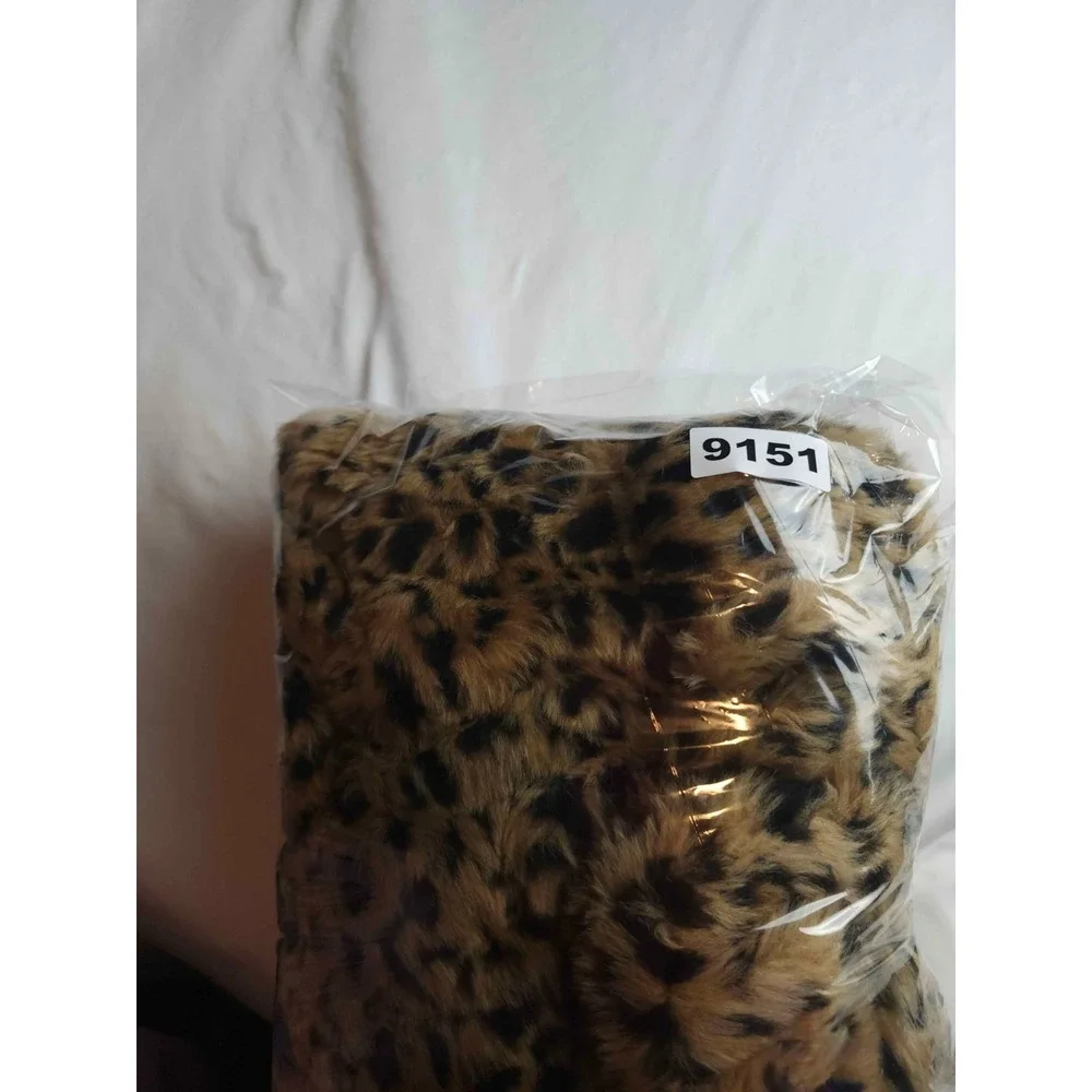 Unbranded Leopard Scarf Set Womens One Size Brown Faux Fur Winter Animal Print